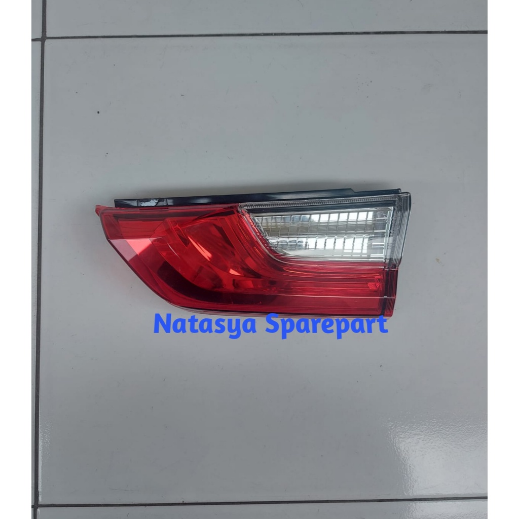 LAMPU BAGASI REFLEKTOR ALL NEW ERTIGA