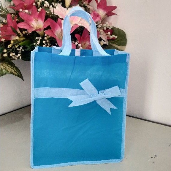Tas souvenir spunbond standing handel uk PxLxTukuran M : 22x14x28