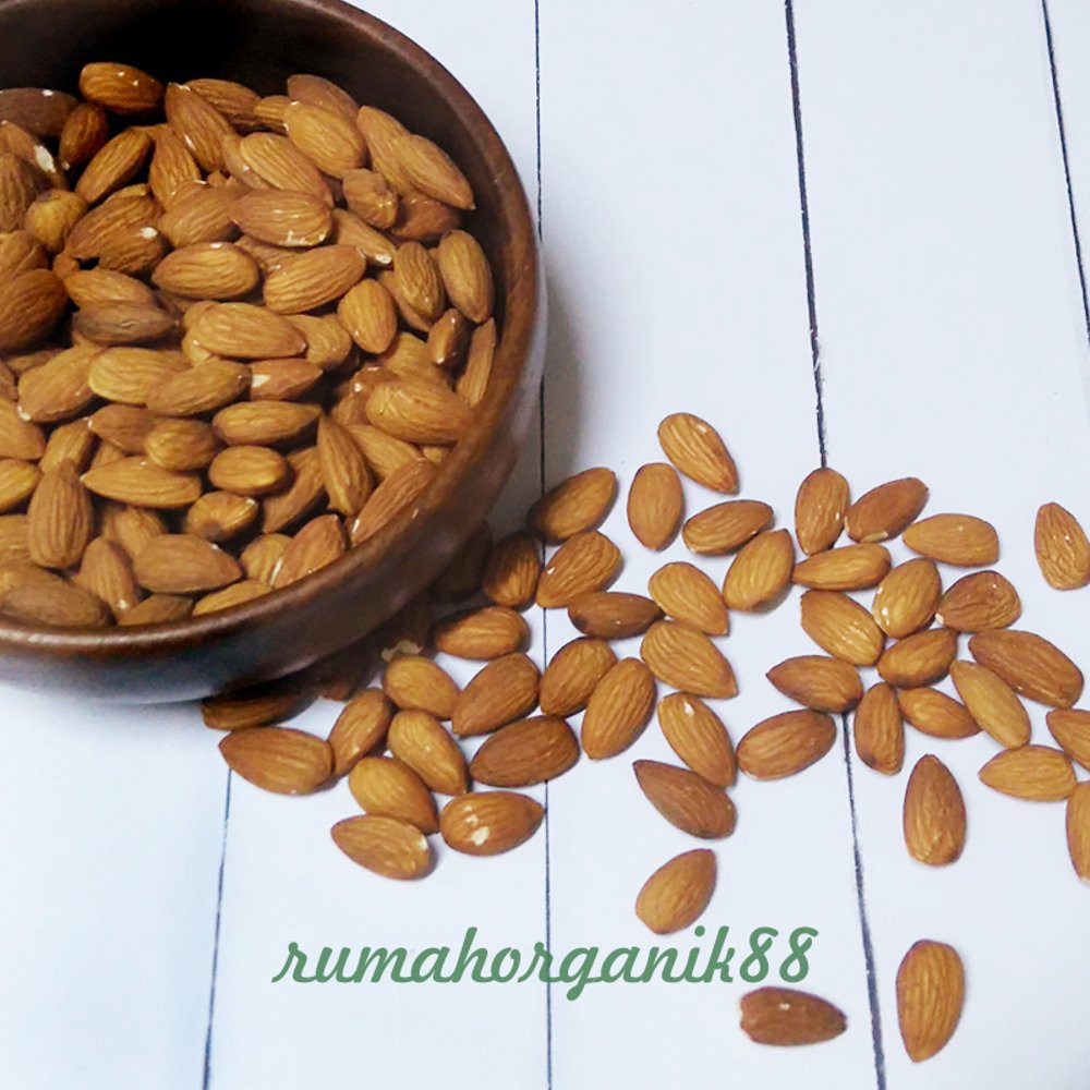 

Ready Stok Natural Raw Almond Nuts Almond Mentah 1000gr 1Kg Murah