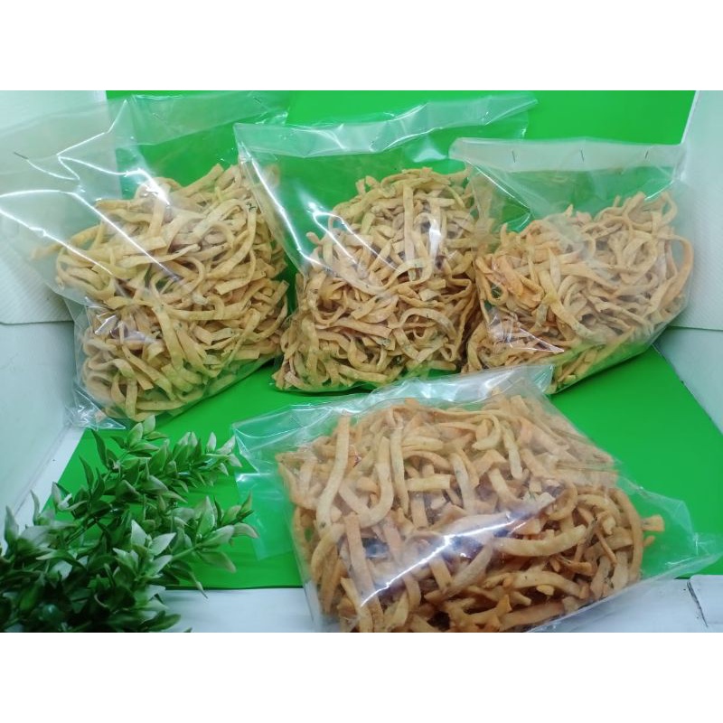 

Cemilan Stick Bawang