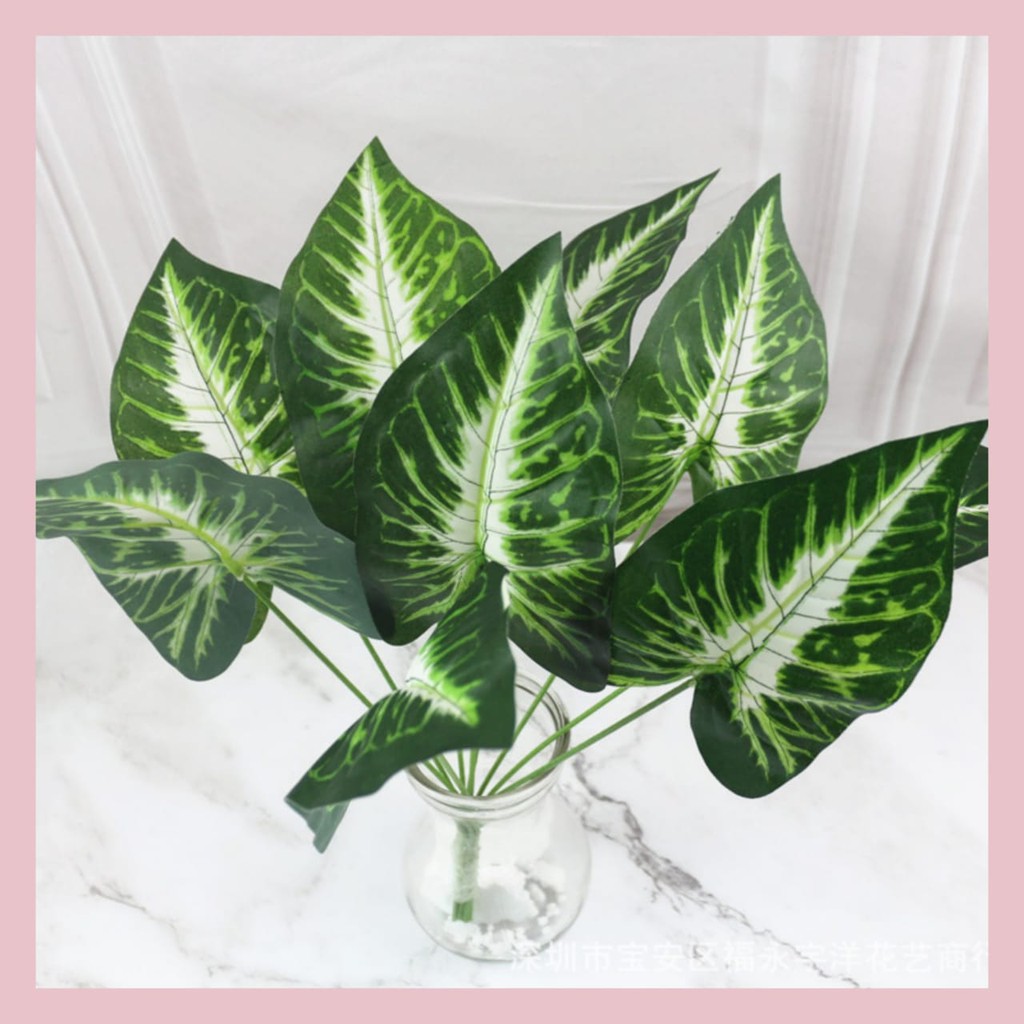 9 PCS DAUN HIAS Monstera Artificial Daun Palsu Ekor 9 PCS DAUN HIAS Monstera Artificial Daun Palsu Ekor