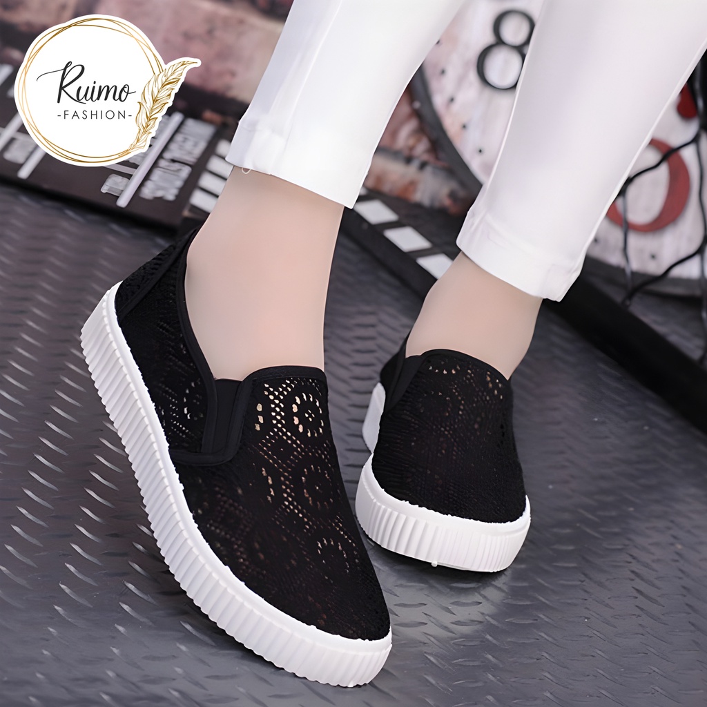 Sepatu SlipOn Wanita Model Trendy Fashionable - 87