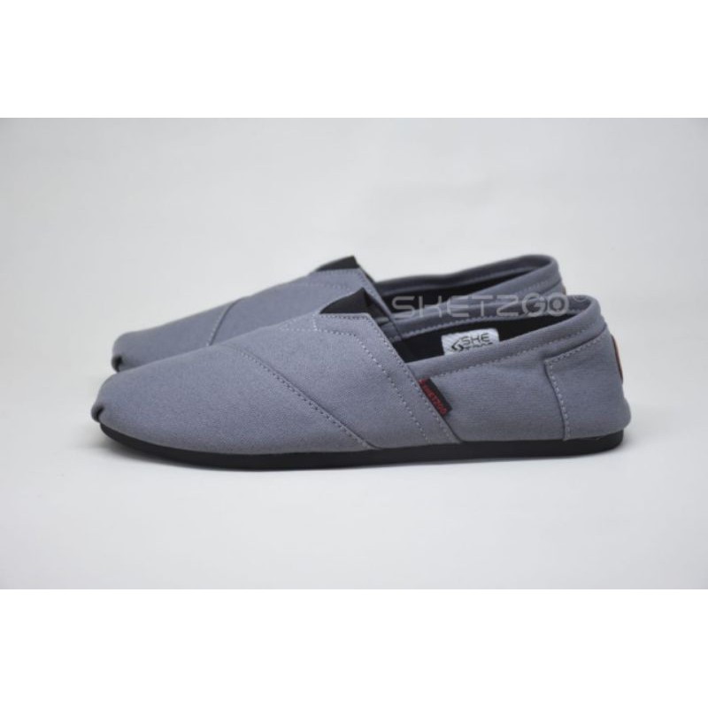 SKETZGO Slip On 38-44 Unisex