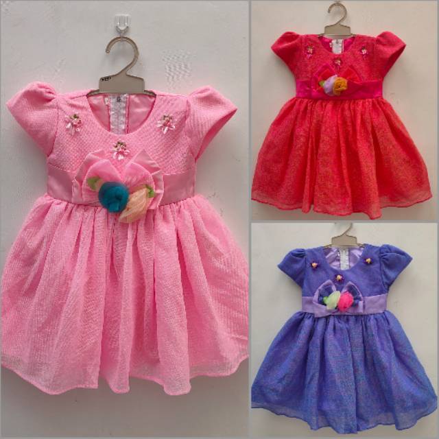 Dress pesta satin bunga besar anak bayi