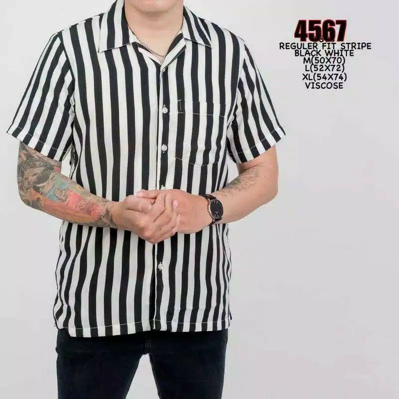 kemeja salur pendek distro original real pic terbaru murah berkualitas