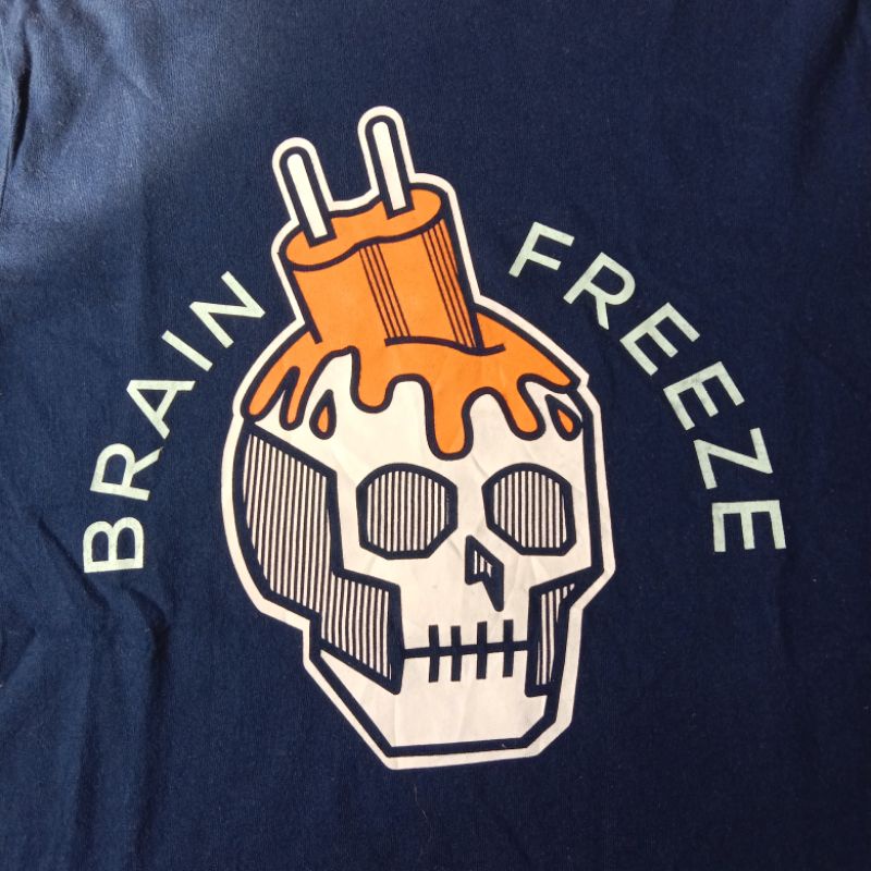 baju kaos/ tshirt gap second bekas preloved