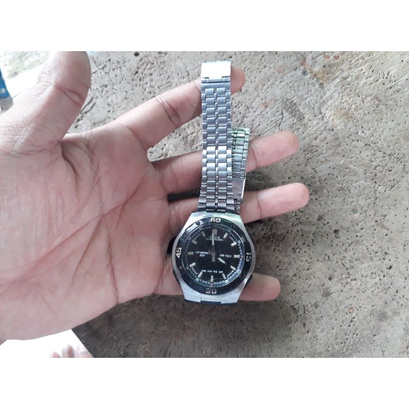 Jam casio AQ-164W