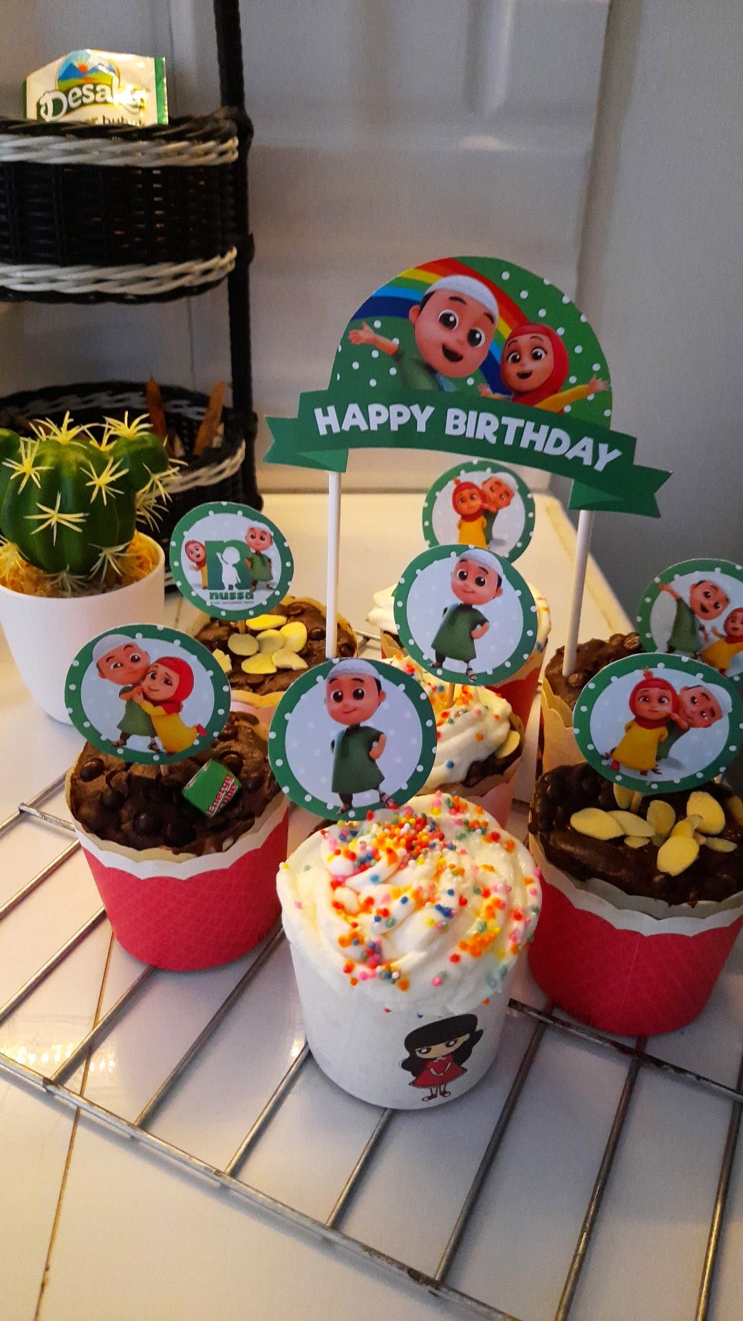 Cake Topper Set - Nussa Rara