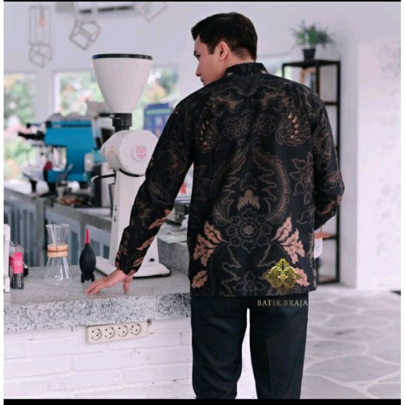 Kemeja Batik Pria Lengan Panjang Slimfit Warna Hitam Lapis Furing Bahan Katun ukuran M L XL Xxl