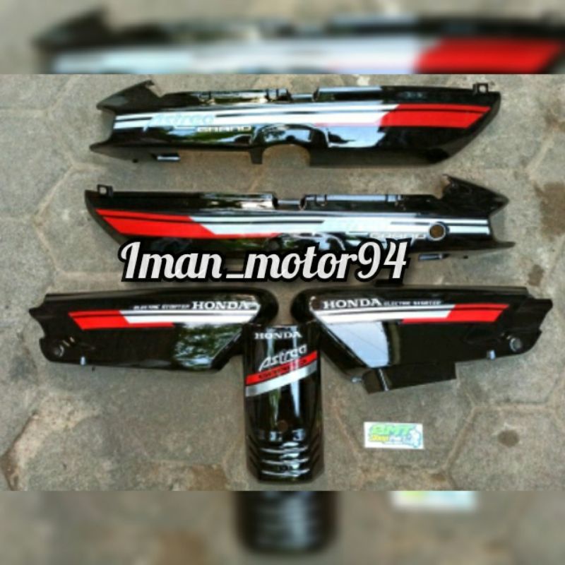 paket body astrea grand bulus body full set astrea grand bulus tahun 1991-1992 warna merah silver