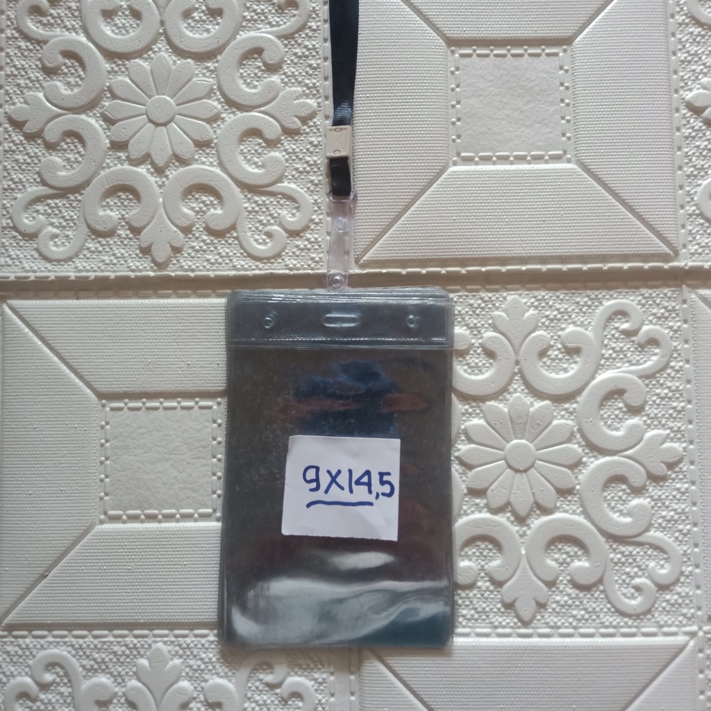 

paket tali 1 cm kait karet + plastik panitia 9x14,5 isi 10pcs