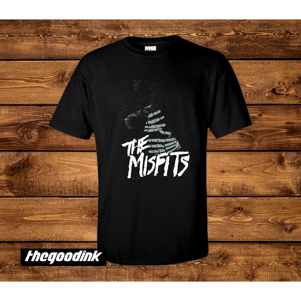 Kaos Misfits - Fingers - Original Gildan T-shirt DTG Print