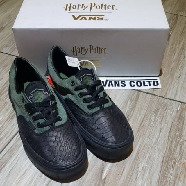 vans era x harry potter