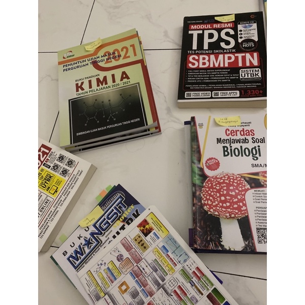 

CO buku di atas 1 kg