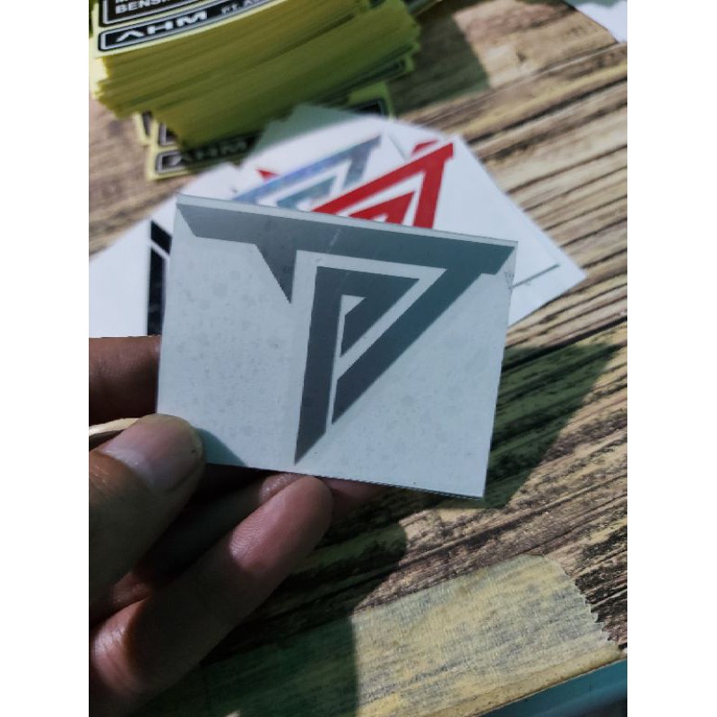 STICKER LOGO TEAM AROGAN CUTTING