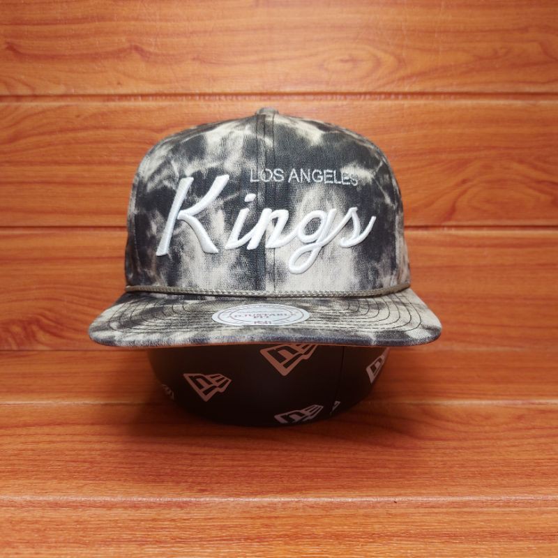 TOPI MITCHELL AND NESS LOS ANGELES KINGS ADJUSTABLE FIT SECOND