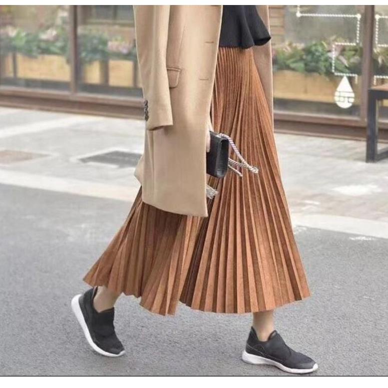 Rok Prisket Suede import 7/9 London Girl {PLB.19Au22ᵟ}