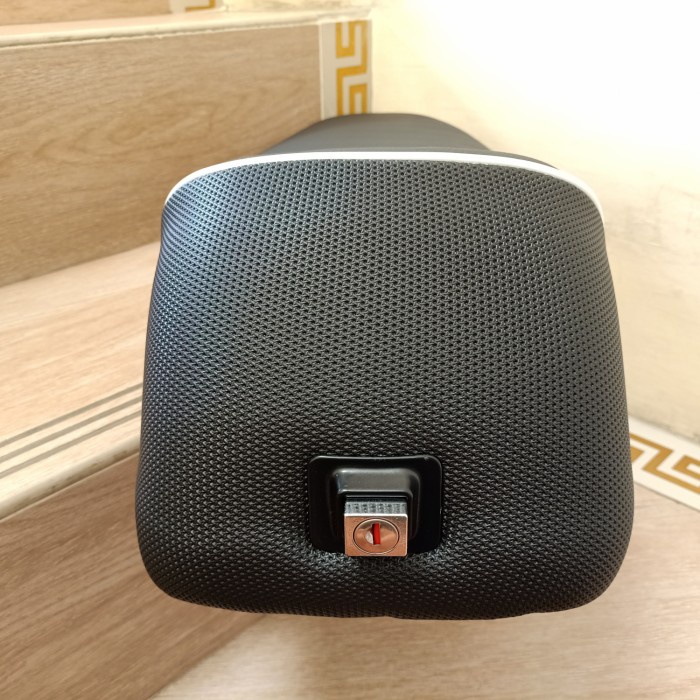 jok ancilotti vespa px series original by nisa italy caferacer sport