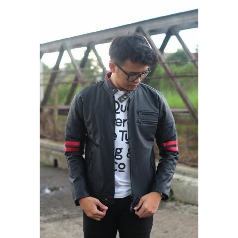 Jaket kulit / X-men jaket / jaket pria / bandung / ootd / simple / bandung