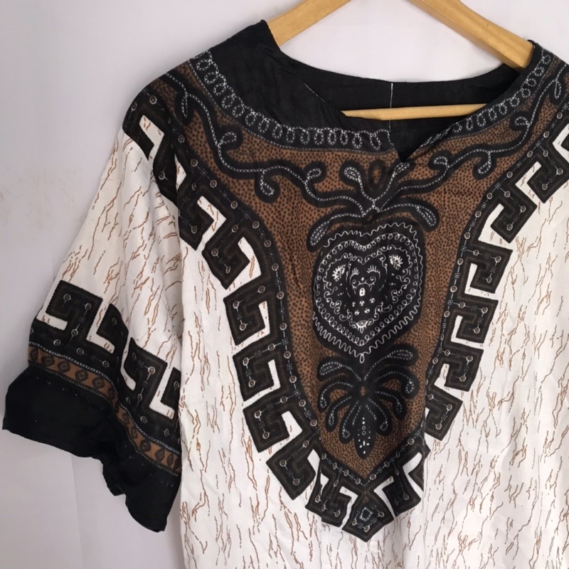 KAOS BALI BAJU UJE BATIK PRIA