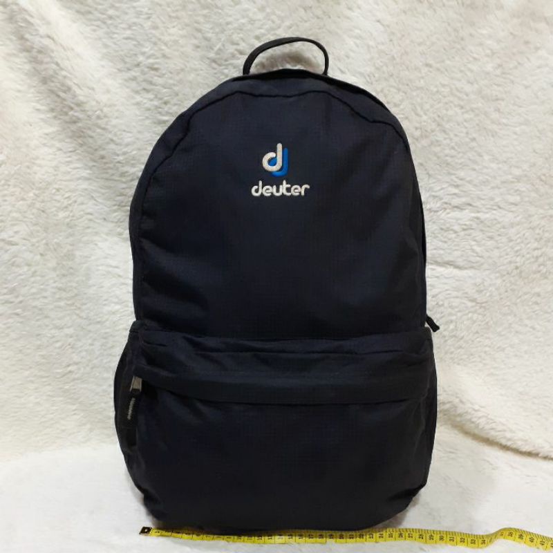 Tas Second / Preloved / Tas Ransel DEUTER 23L / Back Pack / Body Pack / Day Pack / Hitam