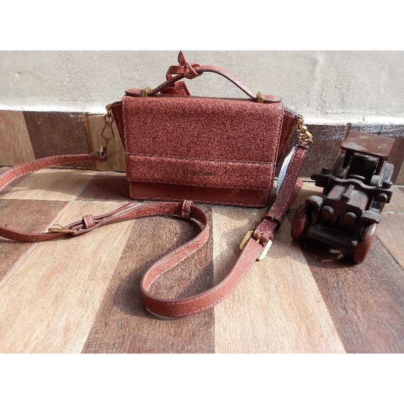 tas charles n keith original