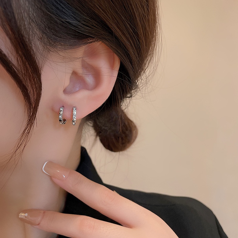 Anting Stud Zircon Desain Simple Untuk Aksesoris Wanita