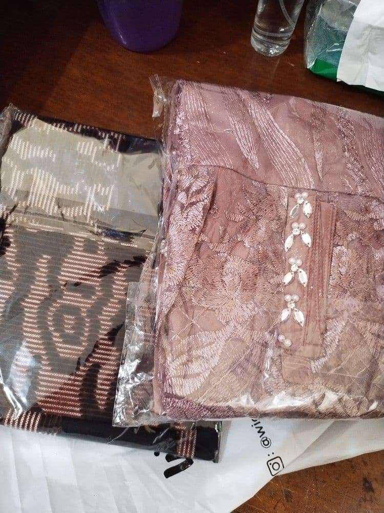 Batik Couple Kebaya Tunangan Saritiw Wisuda Lamaran Nikahan Kondangan Wanita Modern