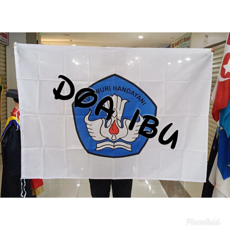

best seller bendera TUT WURI HANDAYANI 90x135 ready stock