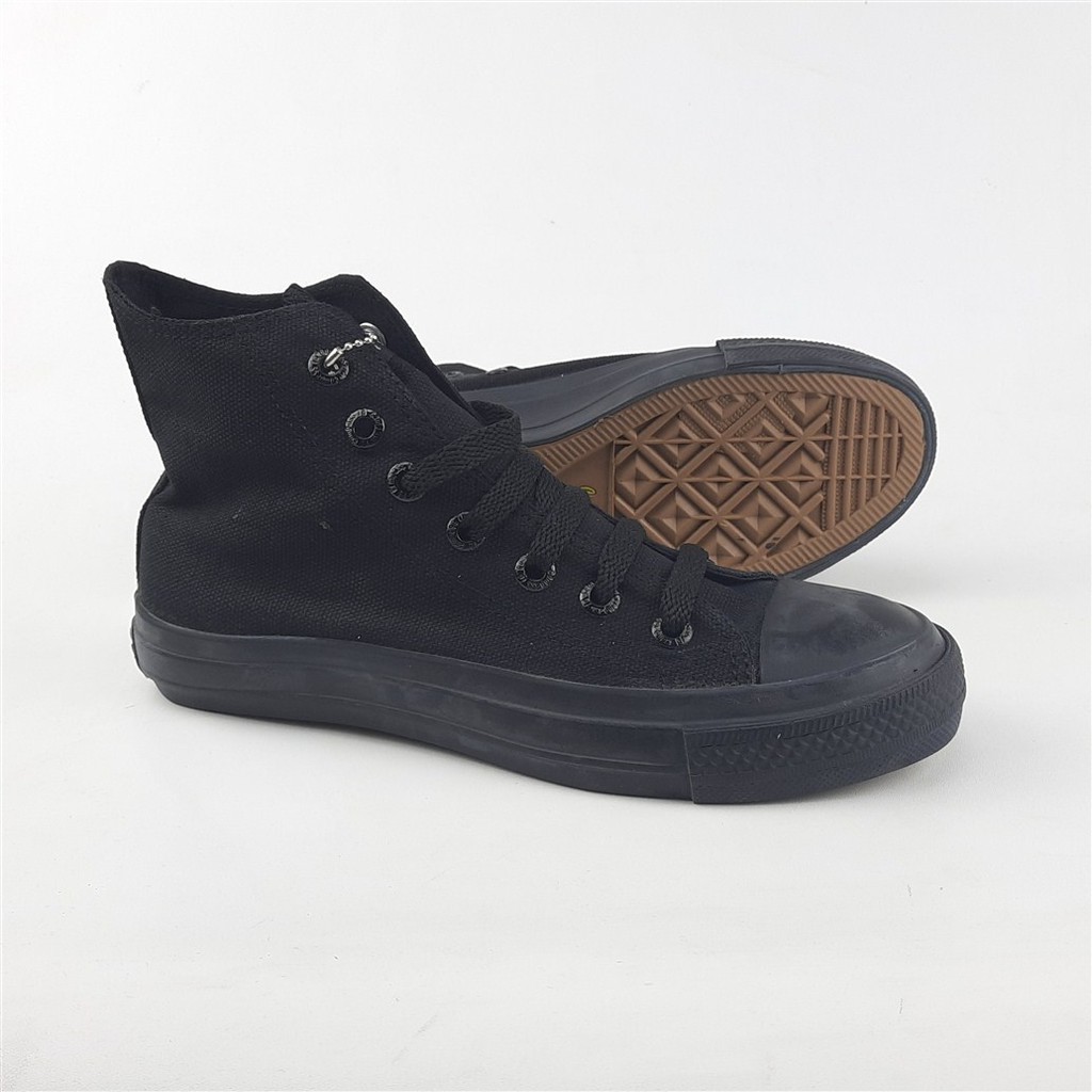 Sepatu Sneakers Compass 056.High (37-43)