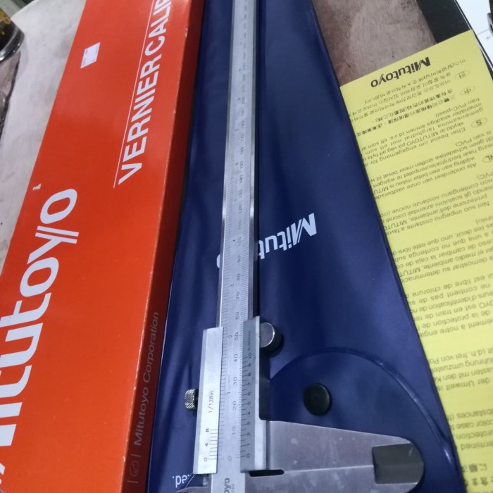 

Jangka Sorong 12 Inchi - Mitutoyo - Sigmat Panjang 300 Mm