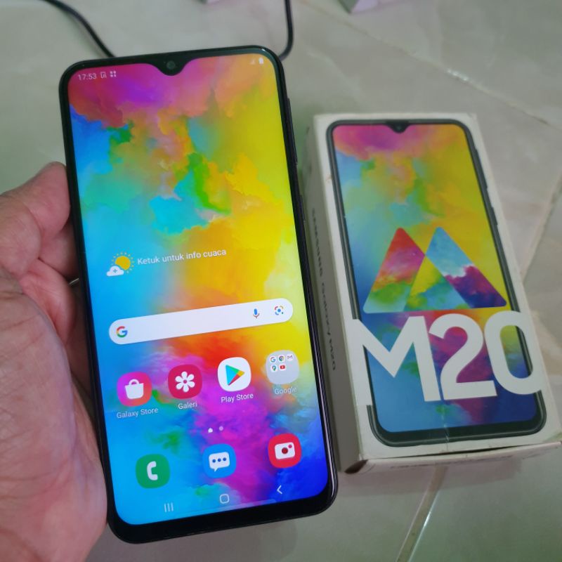 Samsung M20 3/32 Ram 3gb internal 32gb second berkualitas