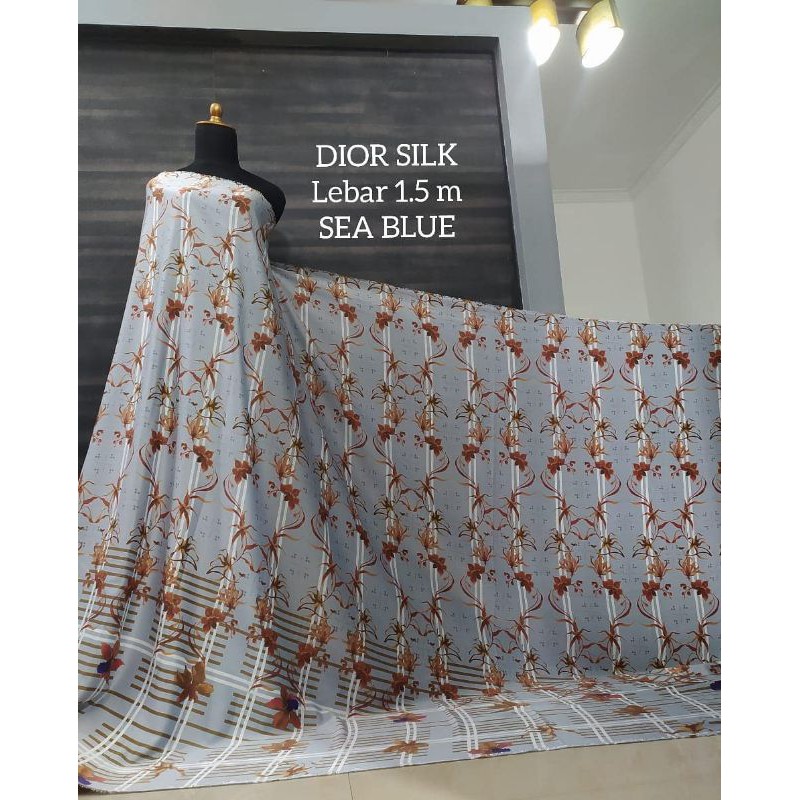 Bahan dior silk