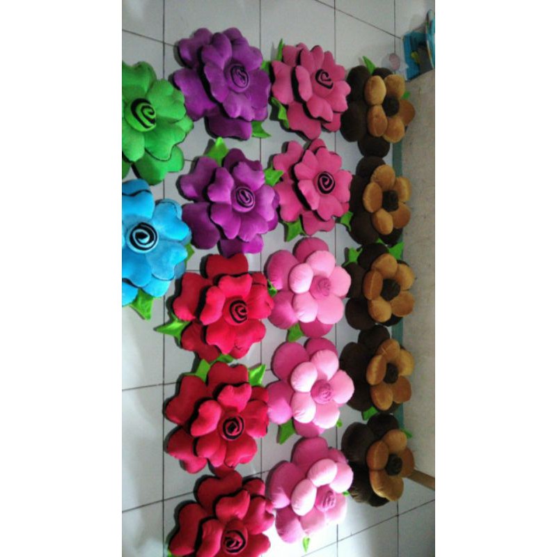 Bantal bunga mawar /Bantal sofa mawar