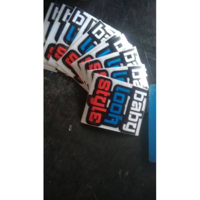 

Stiker baby lock