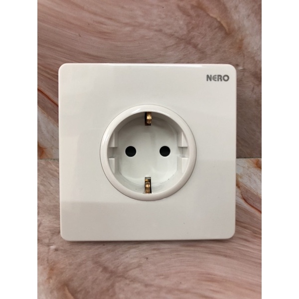 Saklar Stop Kontak Nero Casa X2 White