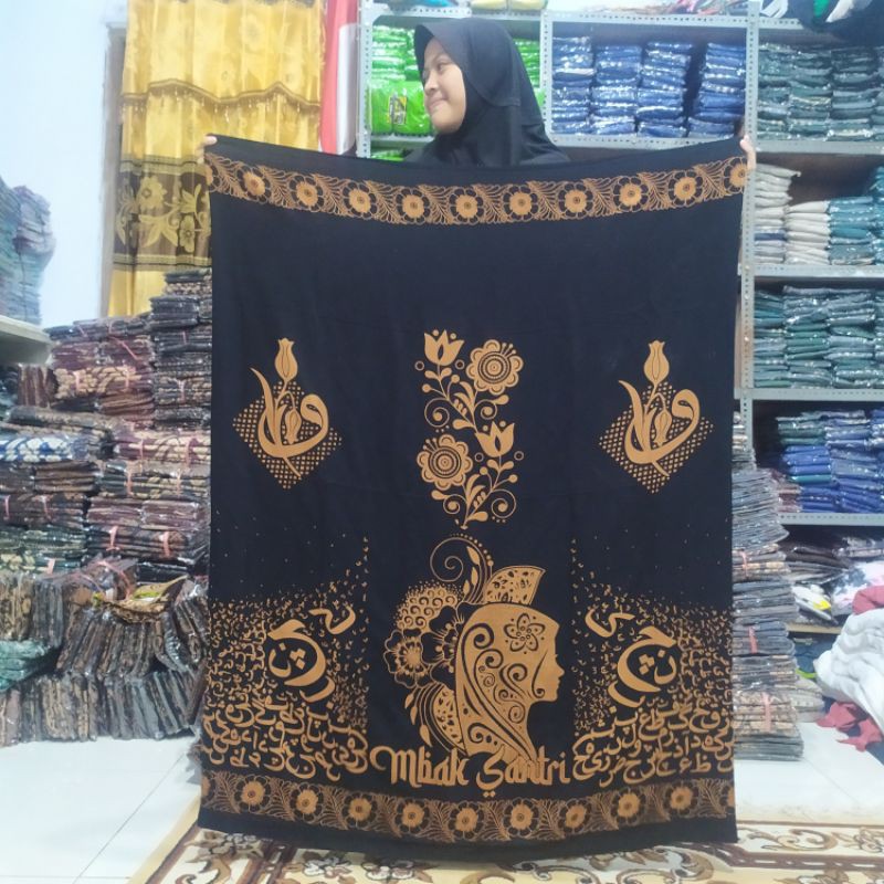 SARUNG BATIK MBAK SANTRI TERBARU by batik harisa Bahan Rayon halus dan tebal. sarung wanita.