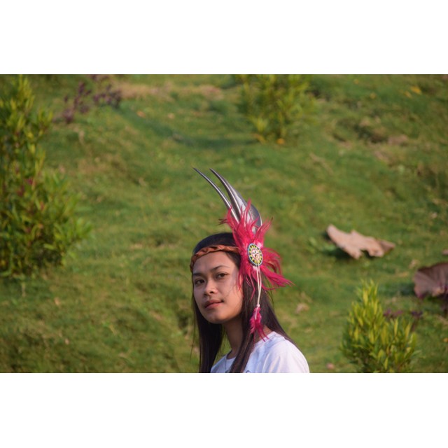 TOPI INDIAN-INDIAN HEADDRESS BANDO KALKUN BLUR HITAM MERAH