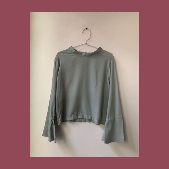 E.look bell top
