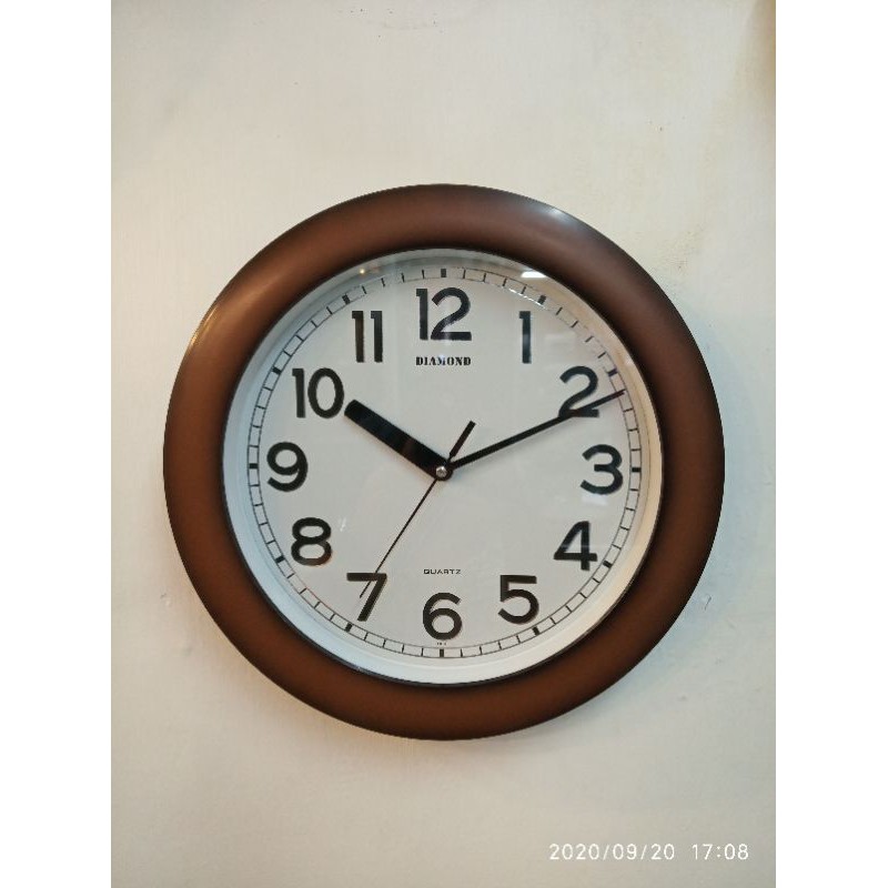 Jam dinding classic