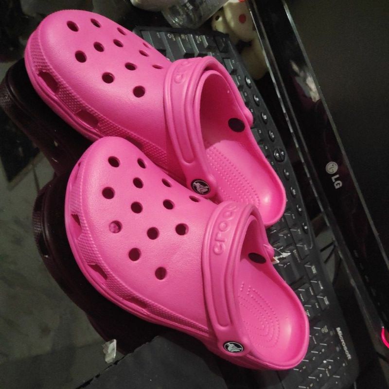 Sandal Crocs Classic Clog / Sepatu Sandal / Crocs Pria Wanita / Sandal Pria Wanita / Sandal Clog / Crocs