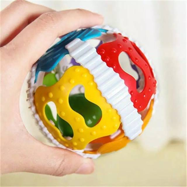 Mainan kerincingan bola