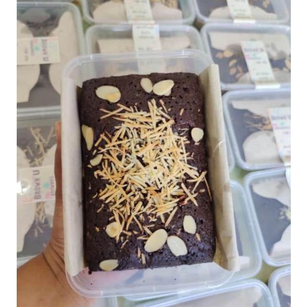 

Brownies Panggang Murah "BROWN U