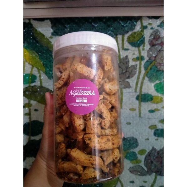 

Basreng toples daun jeruk rasa asin dan pedas enak gurih renyah 250gram