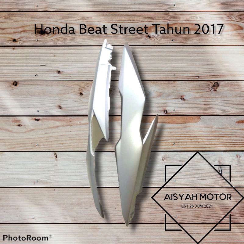 Bodi Halus Honda Beat Street Warna Silver Doff Tahun 2017