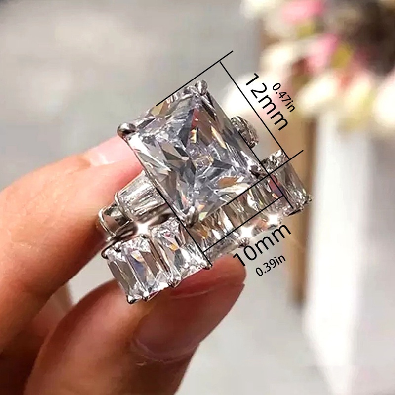 2pcs / Set Cincin Kristal Bentuk Persegi Untuk Wanita