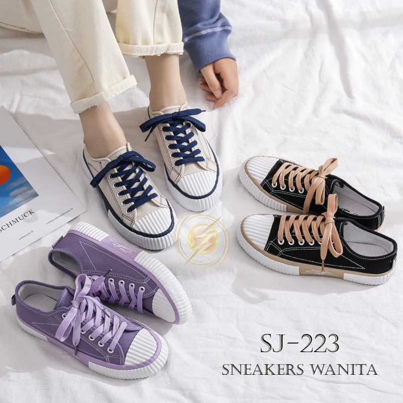 [OOS] Sepatu Sneakers Wanita Casual Wear ala Back To School Import Kualitas Super Premium - 223 (NO BOX)