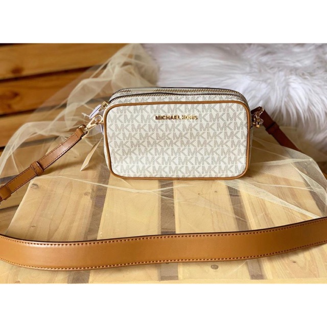 Tas michael kors mk connie camera bag signature vanilla original bag