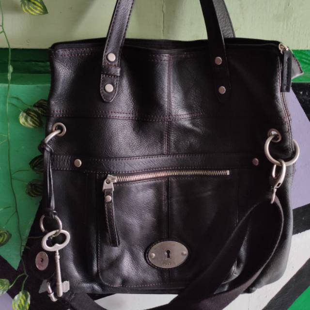 Tas Fossil Maddox Foldover VGC mulus ..lengkap keyfob.
