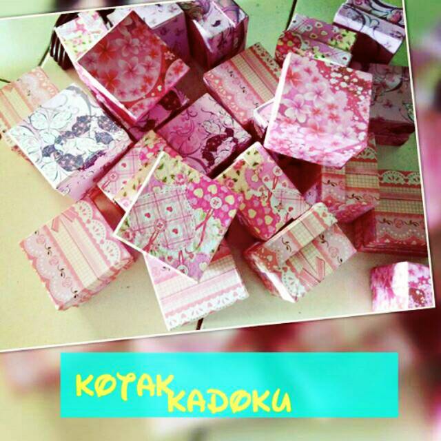 

Kotak Uk 8*7*5cm cantik / Kotak kado ulang tahun / Kotak kado imut